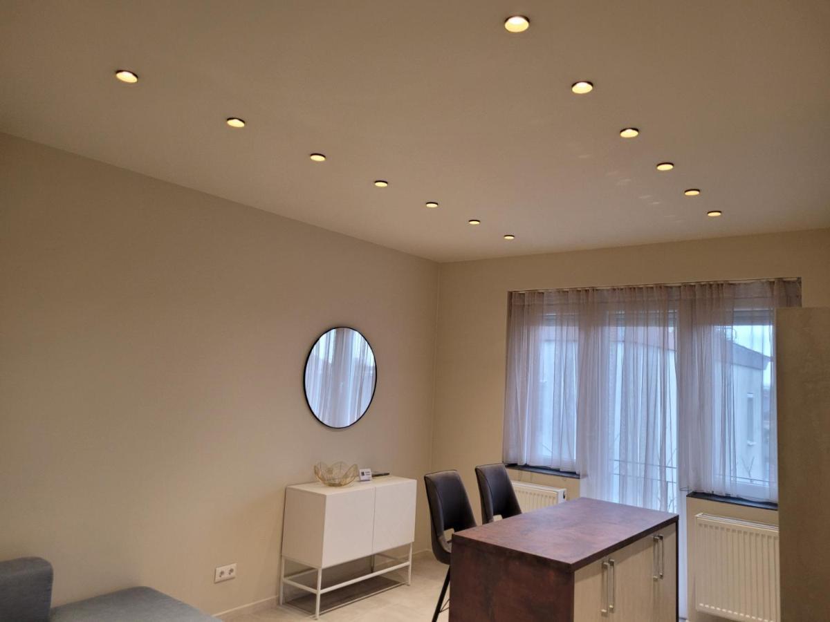 Lara II Apartman Debrecen Eksteriør bilde